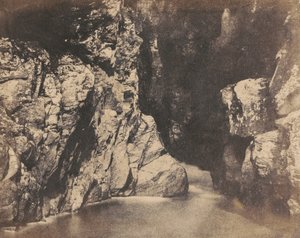 Stränderna i en bassäng, Rumbling Bridge vid Dunkeld,ca. 1853 (foto) av John William Dudgeon