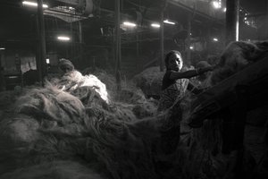Jutefabrik, Kolkata, Indien, 2017 (foto) av Jon Nicholson