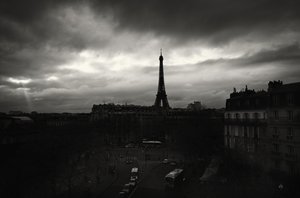 Paris på våren, 2022 (foto) av Jon Nicholson