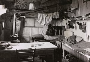 Album "Mitt världskrig - minnen av sydvästra fronten i Kärnten, Italien, Trentino-Alto Adige) 31/03/1915-12/11/ 1918 - Josef Zohles Wien ": bostadsofficerare (s/v foto av Josef Zohles