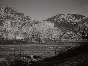 Album "Mitt världskrig - minnen av sydvästra fronten i Kärnten, Italien, Trentino-Alto Adige) 31/03/1915-12/11/1918 - Josef Zohles Wien ": Fort Hensel (s/v foto)
