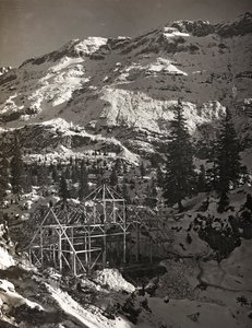Album "Mitt världskrig - minnen av sydvästra fronten i Kärnten, Italien, Trentino-Alto Adige) 31/03/1915-12/11/1918 - Josef Zohles Wien ": byggnadskonstruktion (s/v) av Josef Zohles