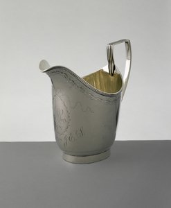 Gräddkruka av Joseph (attr.to) Loring