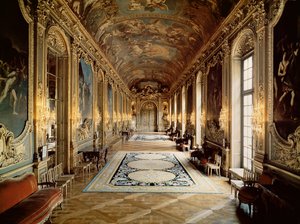 Vy över Galerie Doree på Hotel de Toulouse, ca 1720 av Jules Hardouin Mansart