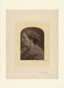 Ärade fru Gordon / Caroline Emilia Mary Hershel av Julia Margaret Cameron