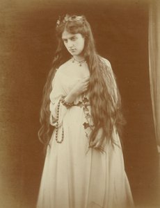 "Minne" ("Mnemosyne"), Marie Spartali av Julia Margaret Cameron