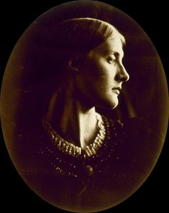Fru Herbert Duckworth (1846-1895), född Julia Prinsep Jackson, senare fru Julia Stephen, mor till Virginia Woolf av Julia Margaret Cameron