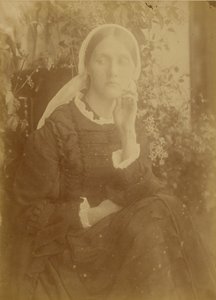 [Fru Herbert Duckworth] av Julia Margaret Cameron