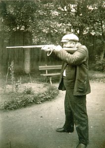 Författaren Alexander Ivanovich Kuprin (Alexandre Ivanovitch Kouprine) (1870-1938) i Gatchina.