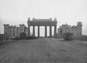 Moskvas triumfport i St. Petersburg, 1890-talet