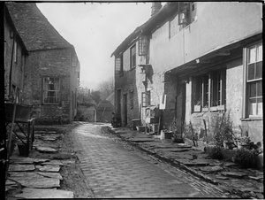 Old George Yard, Burford, Oxfordshire, 22 april 1924 - 6 maj 1924 (s/v foto)