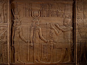 MM7836; Kleopatra; Egypten; Philae-templet; Aswan; Isis-templet; De sista faraonerna Ptolemaios I..., 2011 (foto) av Kenneth Garrett