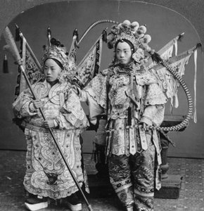 Kinesiska brud och brudgum, Kanton, Kina, sent 1800- eller tidigt 1900-tal
