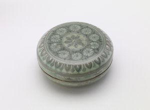 Box, Koryo-period, andra hälften av 1100-talet (keramik) av Korean School