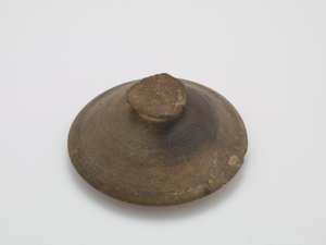 Lock, första hälften av 600-talet (oglaserat stengods med spår av naturlig askglasyr) av Korean School