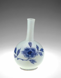 Punwon ware-flaska, Kyonggi-provinsen, Chosun-perioden (porslin med koboltpigment under klar färglös glasyr)