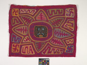Skjortapanel (Mola) (foto) av Kuna Indian Culture