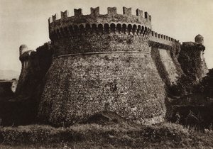 Italien: Castello Sarzanello (s/v foto) av Kurt Hielscher