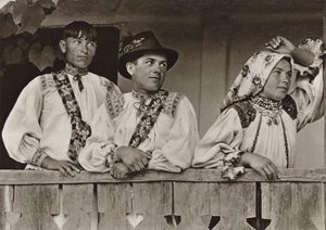 Rumänien: Boinesti, på verandan (s/v foto) av Kurt Hielscher