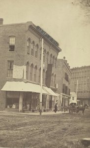 Hamlin & Co. Store, sent 1800-tal. av L. Thompson