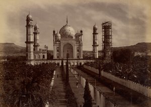 Aurangzebes hustrus grav, Aurangabad