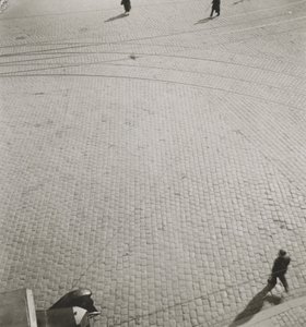 Utan titel, c. 1920 (kontakttryck i gelatinsilver) av Laszlo Moholy Nagy