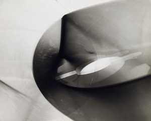 Ofrälse av Laszlo Moholy-Nagy