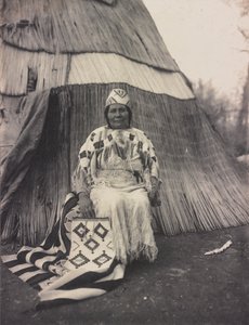 Edna Kash-kash, en Cayuse indisk kvinna av Lee Moorhouse