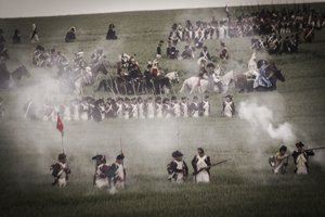Historiskt återskapande: Infanteri, kurassier och officerare från den franska armén på slagfältet, Napoleonkrigen av Unbekannt Unbekannt