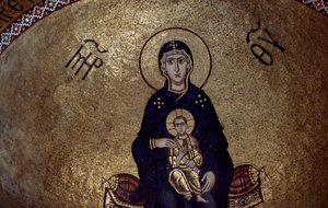 Mosaik av Jungfru Maria inifrån Hosios Loukas-klostret, Grekland, grundad i början av 1000-talet av Unbekannt Unbekannt