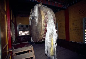 Bönhjul i Ganden Sumtseling kloster i Shangri-La, även känt som Zhongdian eller Gyalthang, Yunnan, Kina av Unbekannt Unbekannt