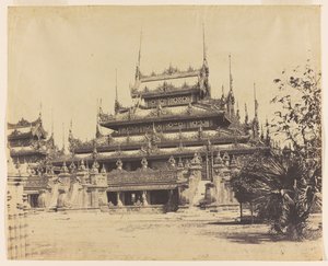 Amerapoora. Maha-Too-Lo-Bounghian Kyoung, 1855 (albumintryck från ett vaxat pappersnegativ)