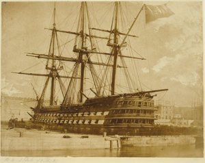 H.M.S. Duke of Wellington i Keyham, England. av Linnaeus Tripe