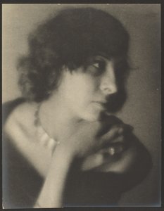 Adryanne av Louis Fleckenstein
