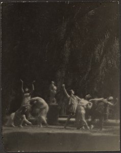 [Dansare i trädgården] av Louis Fleckenstein