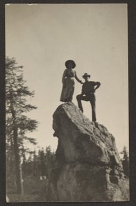 [Siffror på Rocky Peak] av Louis Fleckenstein