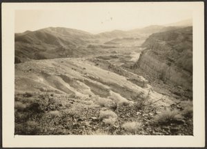 [Rocky Landscape] av Louis Fleckenstein