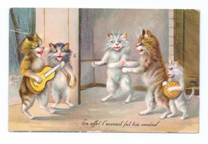 Edwardianskt vykort av en katt som spelar gitarr med tre andra katter och en kattunge, c.1910 av Louis Wain