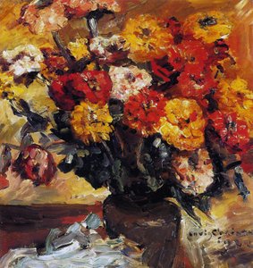 Zinnias i en vas