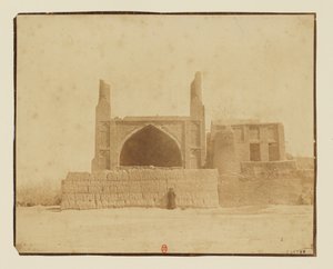 Vy 7 - Skakar minareter runt Isfahan av Luigi Pesce