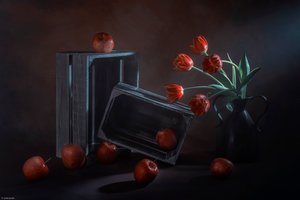 Stilleben med mörka blommor och frukter