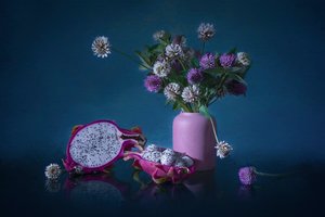 Stämningsfulla drakfruktsblommor av Lydia Jacobs