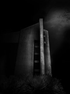 Stark betongmonument