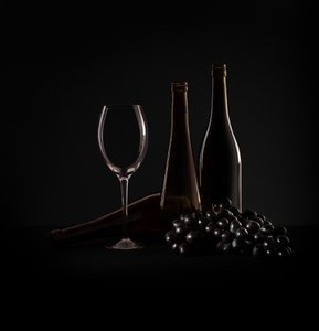 Elegant stilleben med vin