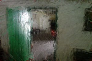Serie irländska stugor - grön dörr (blandteknik) av Mark Gordon