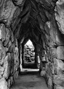 Bland ruinerna av Tirynth, Grekland, 1937. av Martin Hurlimann