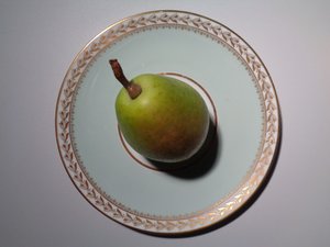 Lorenz Hutschenreuther porslin med päron av Martina Konitzky