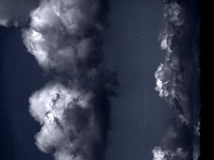 Molnig himmel av Martina Konitzky