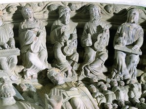 Detalj av Portico de la Gloria föreställande musiker sten