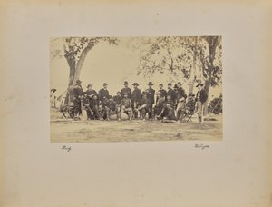 Burnside och medarbetare av Mathew B. Brady